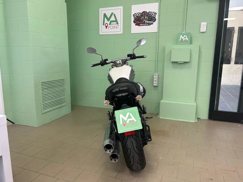 Moto Guzzi Bellagio (2007 - 14) (4)