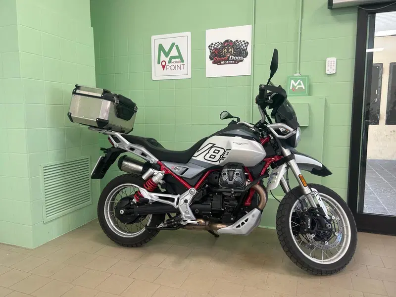 Moto Guzzi V85 TT (2024 - 26)