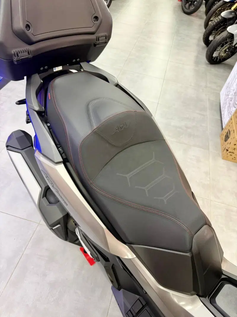 Honda ADV 350 (2025 - 26) (6)