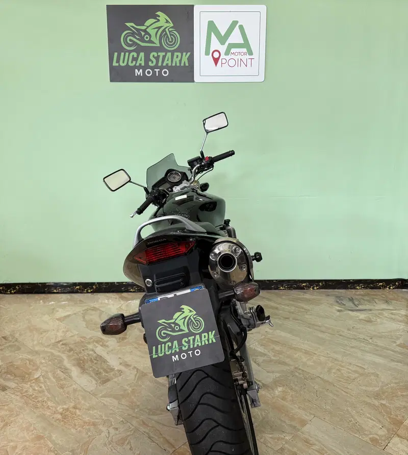 Honda Hornet 600 (2005 - 06) (3)
