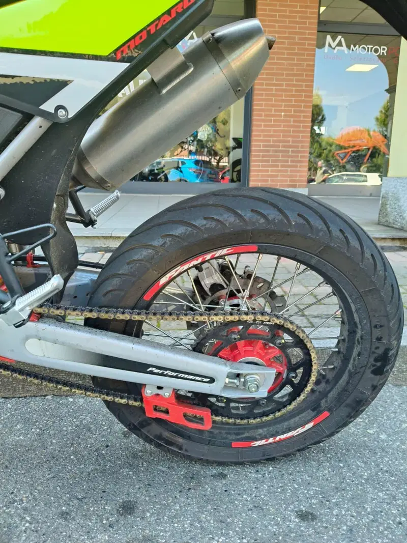 Fantic Motor XMF 125 Motard Competition 4t (2021 - 22) (3)