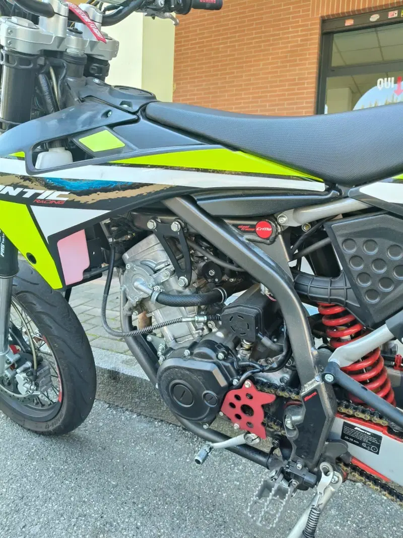 Fantic Motor XMF 125 Motard Competition 4t (2021 - 22) (4)