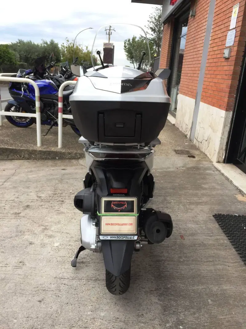 Honda SH 350 (2021 - 24) (7)