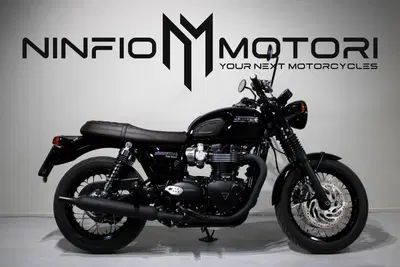 Triumph Bonneville T120 Black (2021 - 25) usata