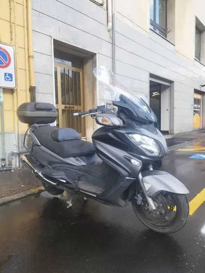 Suzuki Burgman AN 650 Executive ABS (2013 - 17) usata