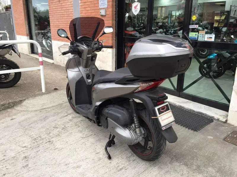 Honda SH 300 i Sport ABS (2018 - 20) (6)