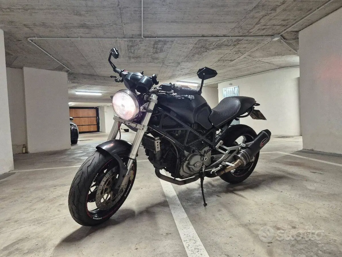 Ducati Monster 620 I.E. Dark (2002) (5)