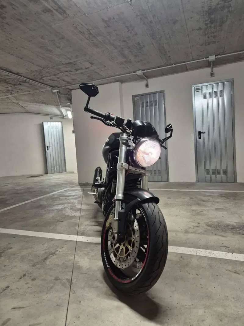 Ducati Monster 620 I.E. Dark (2002) (6)
