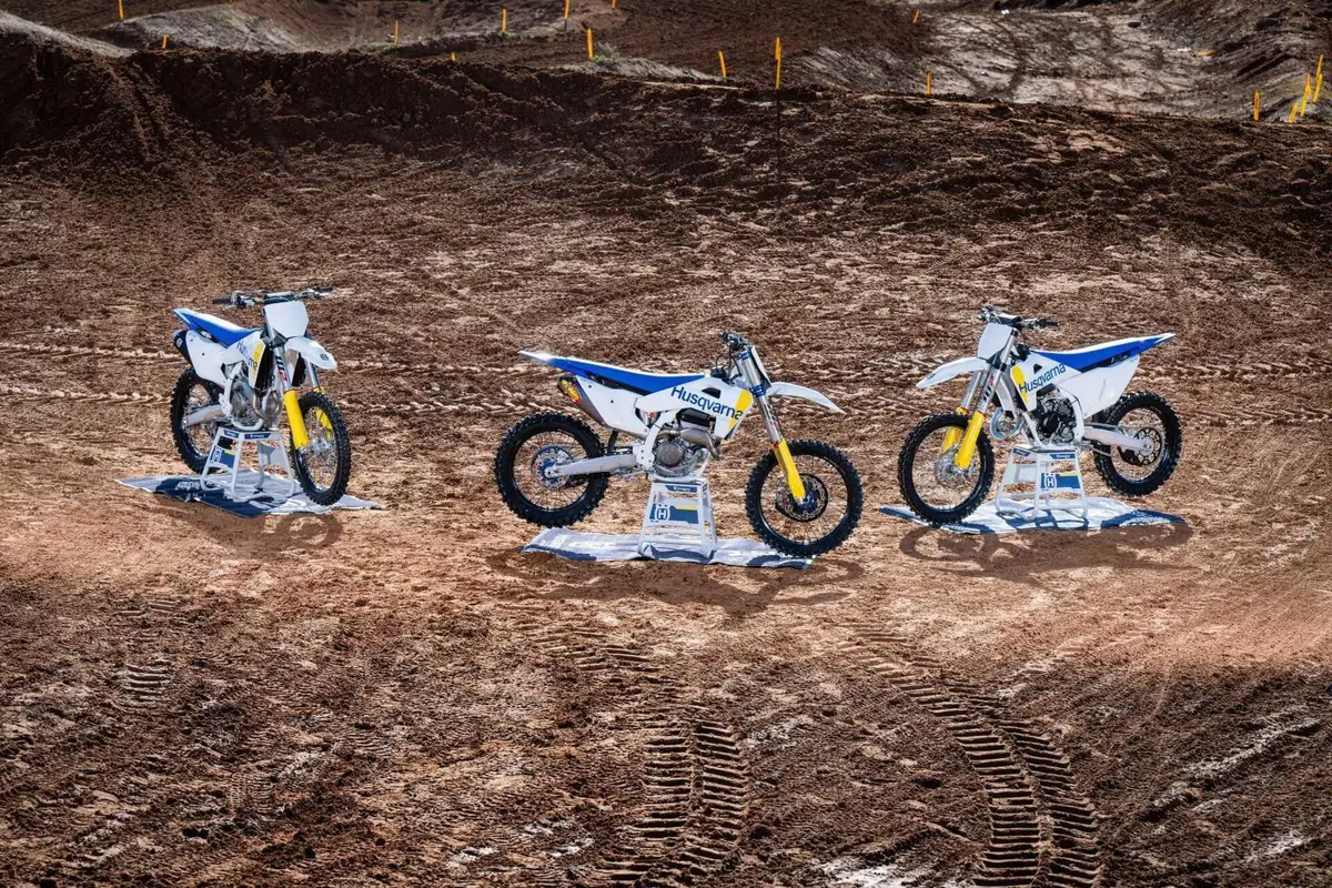 Husqvarna lancia la gamma Motocross 2027 (14)