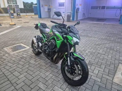 Kawasaki Z 900 (2021 - 24) usata