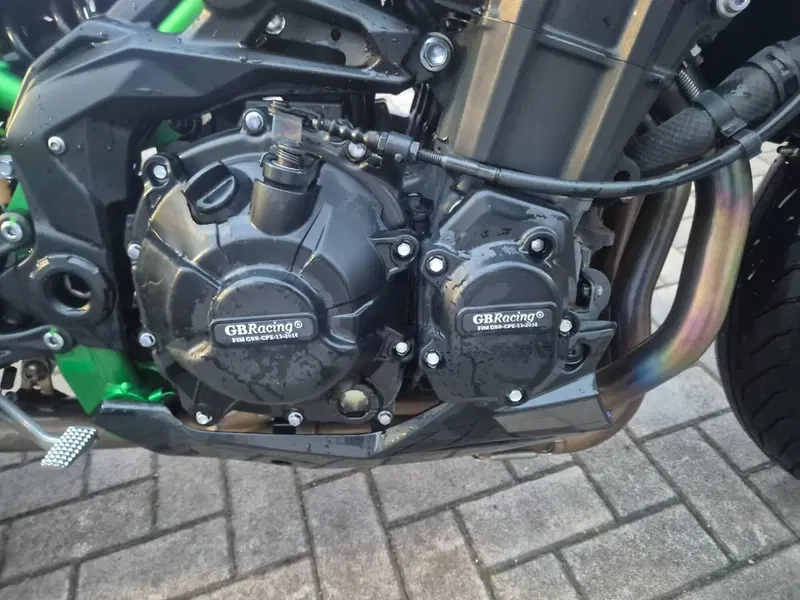 Kawasaki Z 900 (2021 - 24) (7)