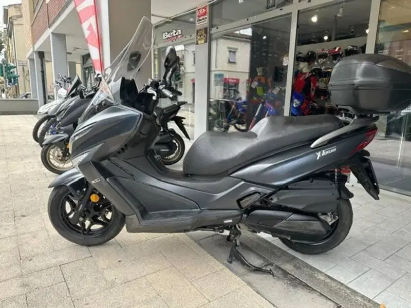 Kymco X-Town 300i ABS (2016 - 20) (5)
