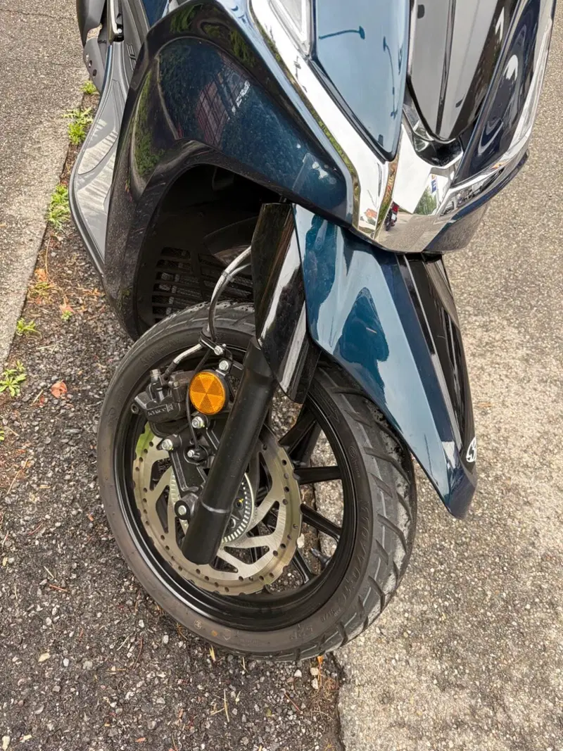 Kymco Agility 300i R16 ABS (2020) (12)