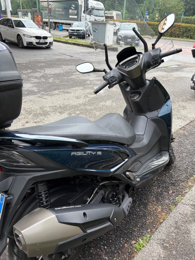 Kymco Agility 300i R16 ABS (2020) (14)