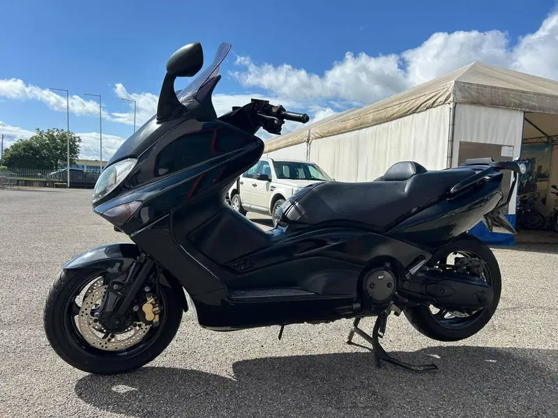 Yamaha T-Max 500 (2004 - 07) (4)