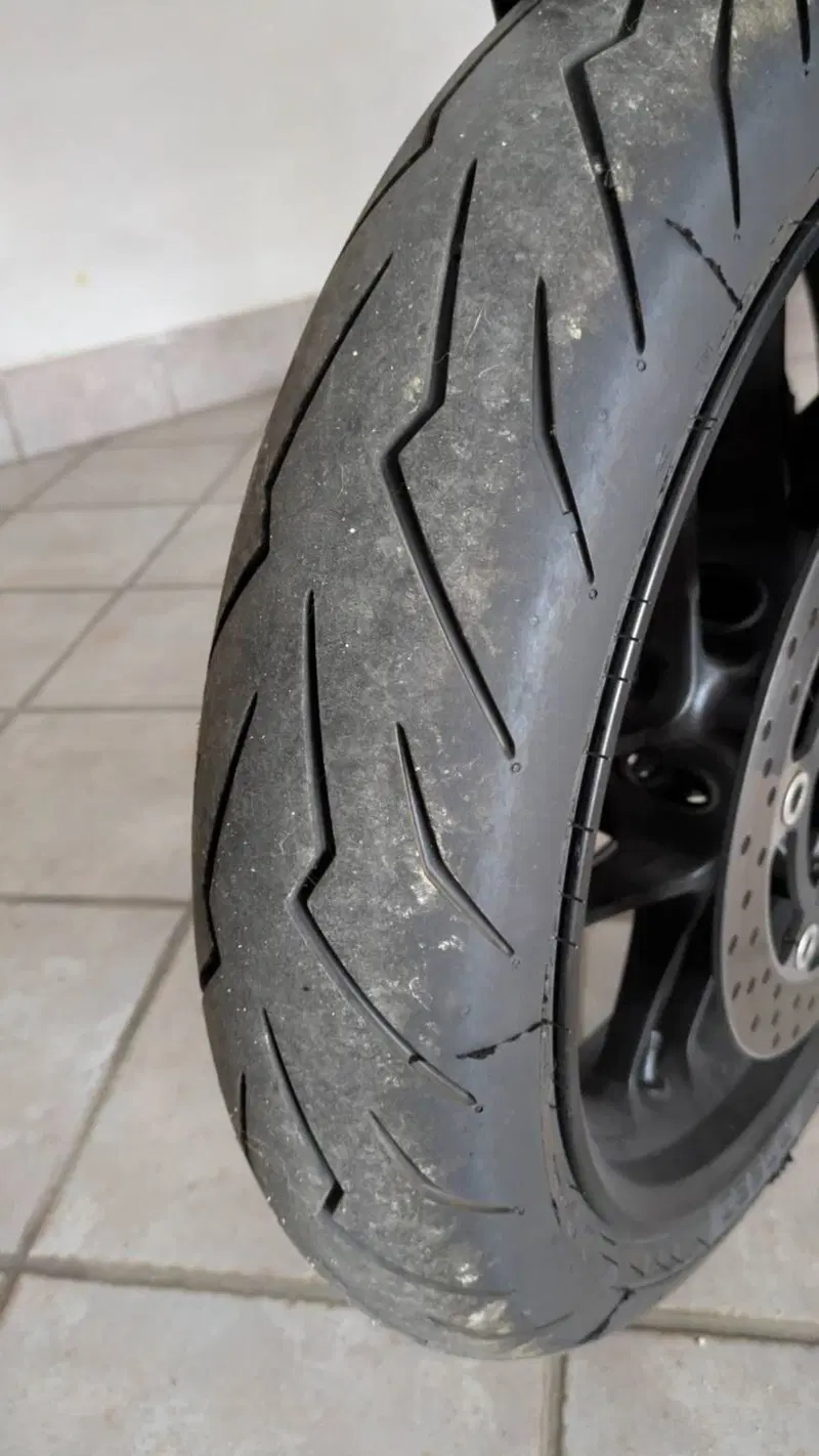 Yamaha Tracer 9 GT+ (2023 - 24) (4)