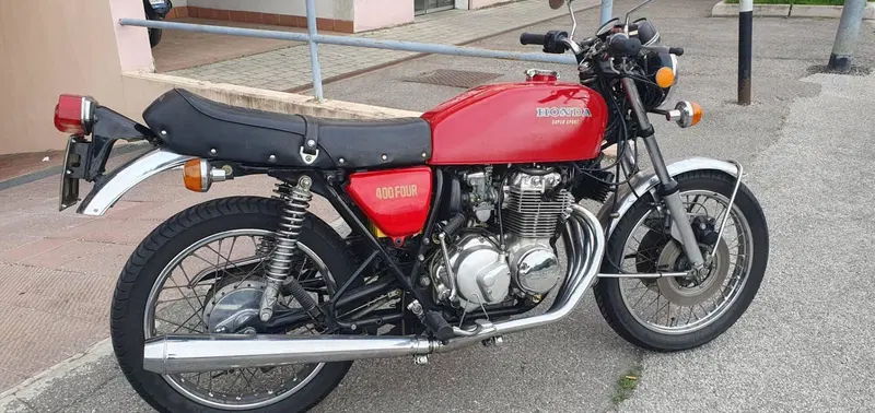 Honda CB 400 F