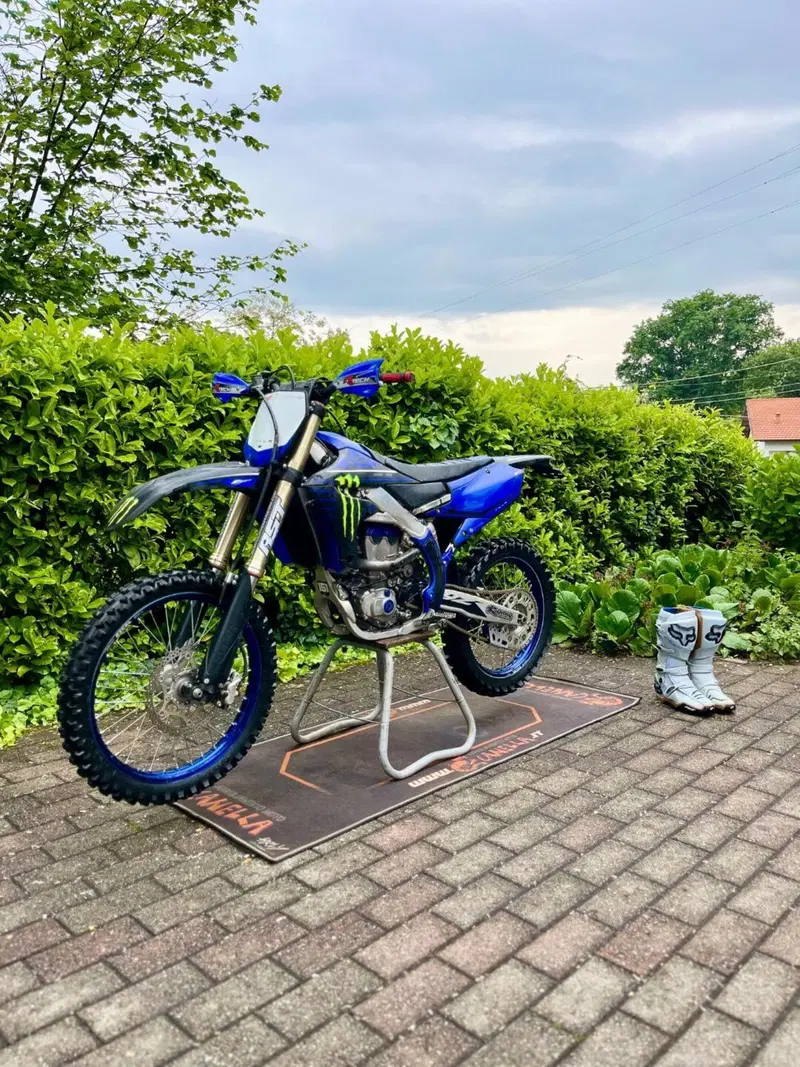 Yamaha YZ 250 F (2021)