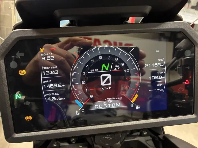 Yamaha Tracer 9 GT+ (2023 - 24) (11)