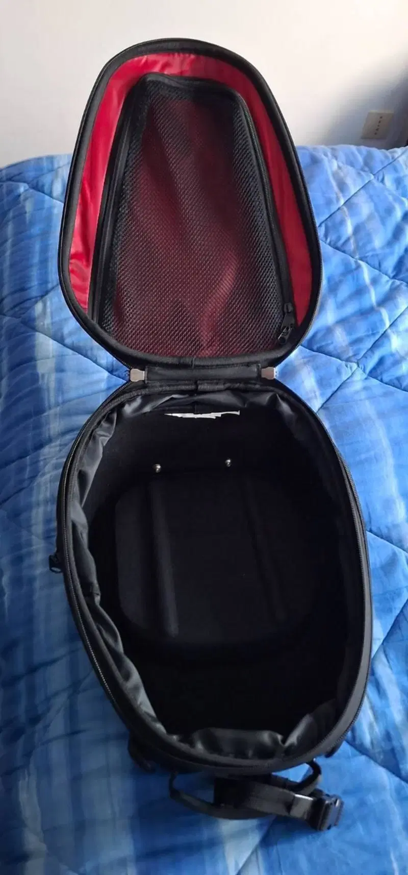 BORSA SERBATOIO TANKLOCK Givi (3)