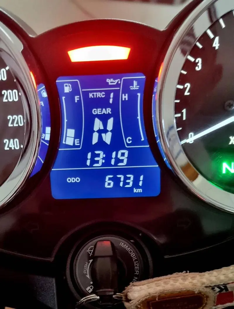 Kawasaki Z 900 RS (2021) (4)