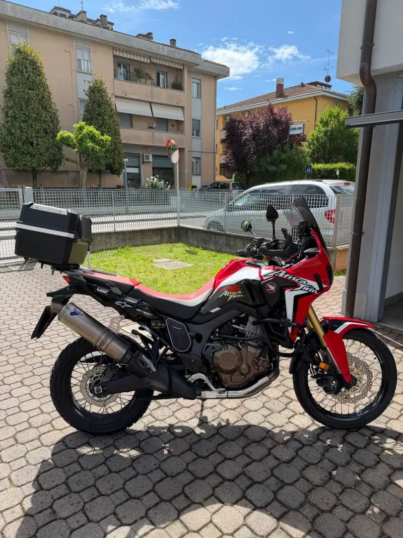 Honda Africa Twin CRF 1000L ABS (2016 - 17) (5)