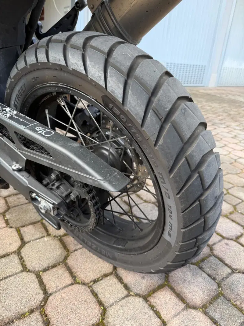 Honda Africa Twin CRF 1000L ABS (2016 - 17) (9)
