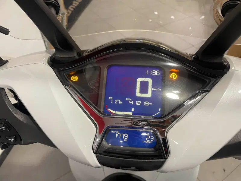 Honda SH 150i (2020 - 23) (4)
