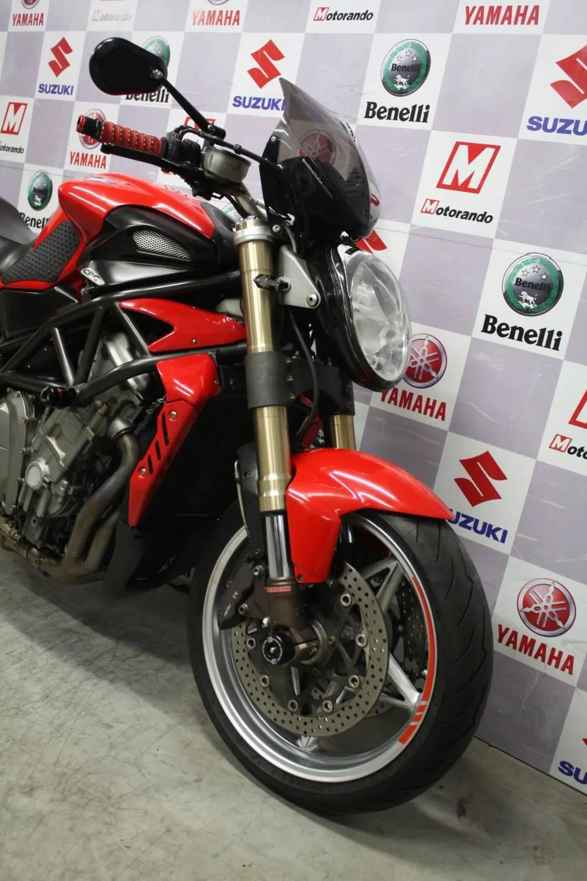 MV Agusta Brutale 910 S (2005 - 11) (3)