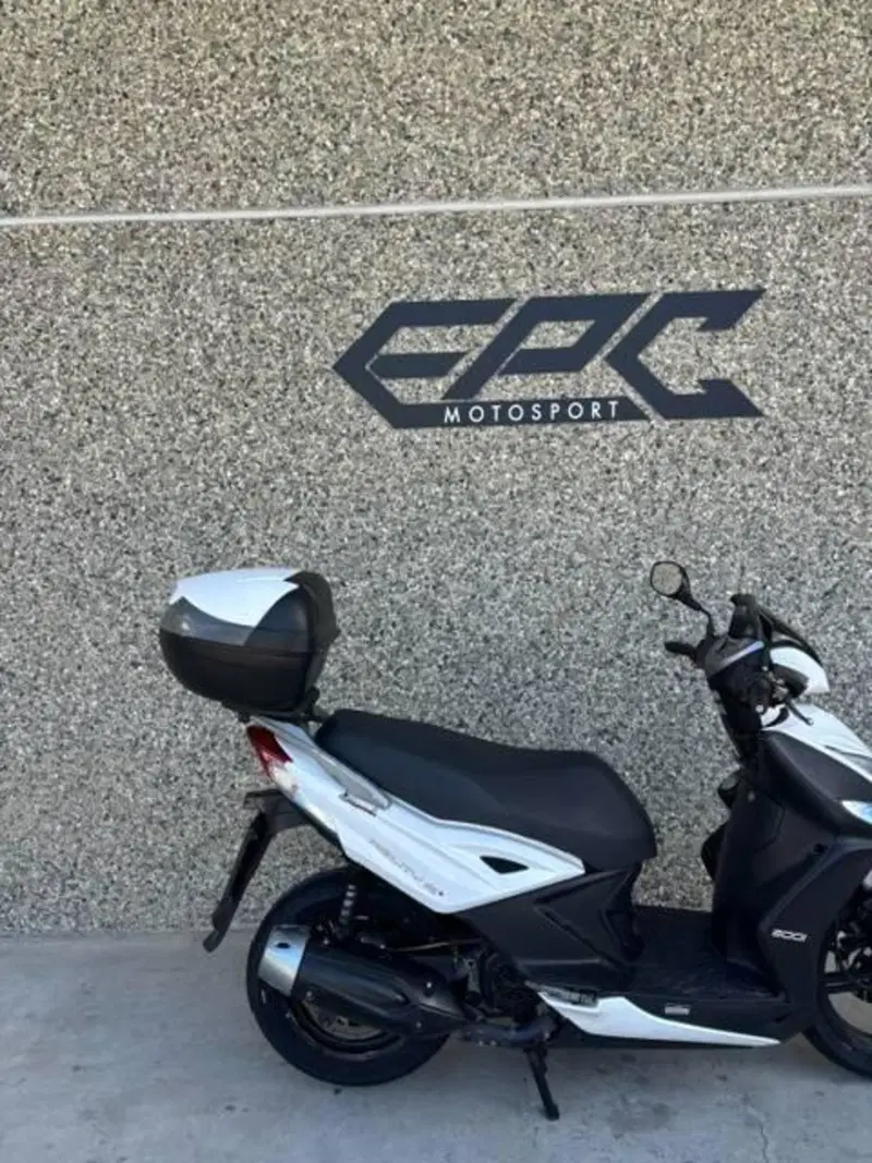 Kymco Agility 200i R16 + (2014 - 17) (9)