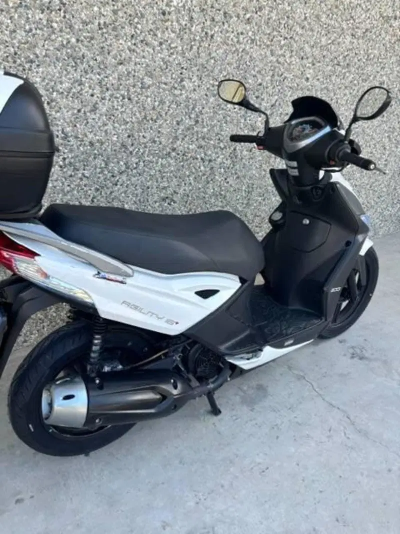Kymco Agility 200i R16 + (2014 - 17) (10)