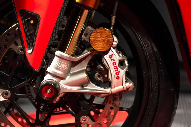 Ducati Panigale V4 S 1100 (2021) (11)