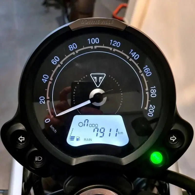 Triumph Scrambler 900 (2026) (5)