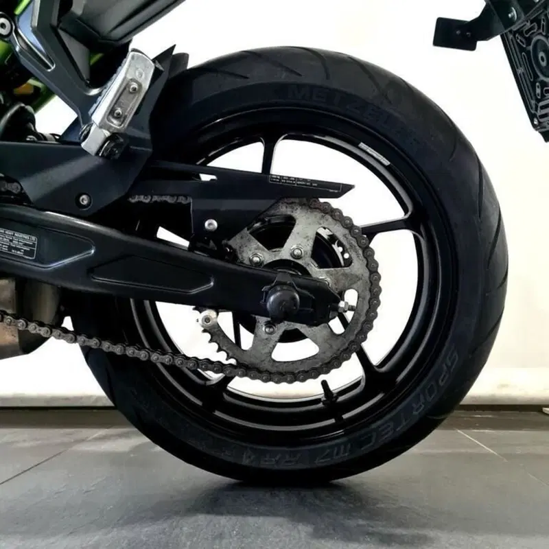 Kawasaki Z 650 (2020) (15)