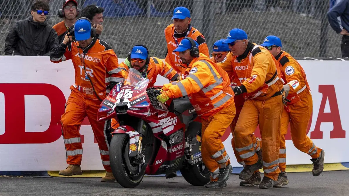 MotoGP 2026. GP di Francia. Le foto più belle della gara e del weekend a Le Mans! (16)