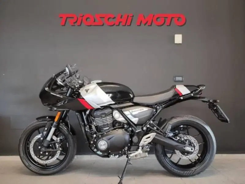 Triumph Thruxton 400 (2026) (2)