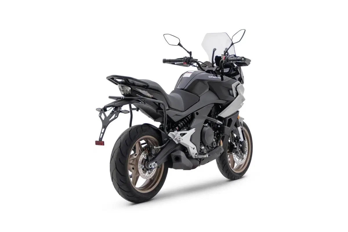 CFMOTO 700MT (2024 - 26) (5)