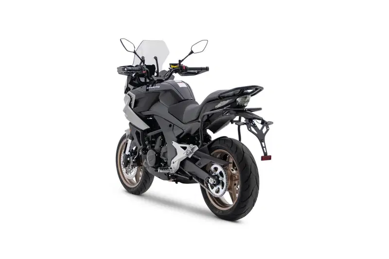 CFMOTO 700MT (2024 - 26) (8)
