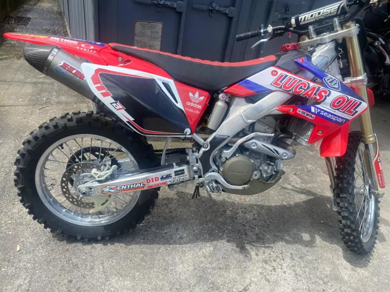 Honda CRF 250R (2005) (4)