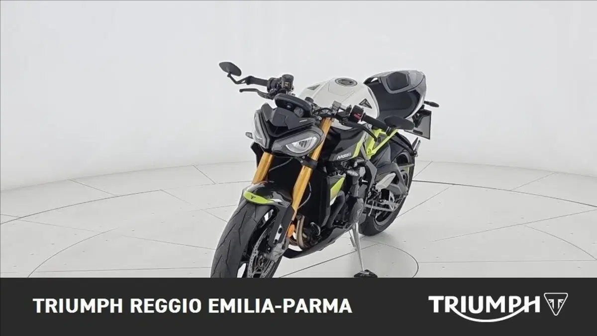 Triumph Street Triple 765 Moto2 (2026) (5)