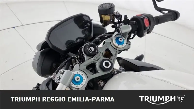 Triumph Street Triple 765 Moto2 (2026) (9)