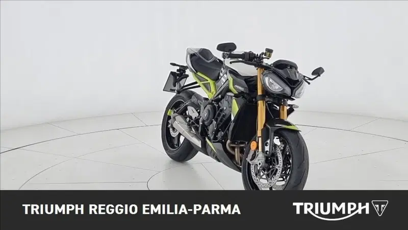 Triumph Street Triple 765 Moto2 (2026) (7)