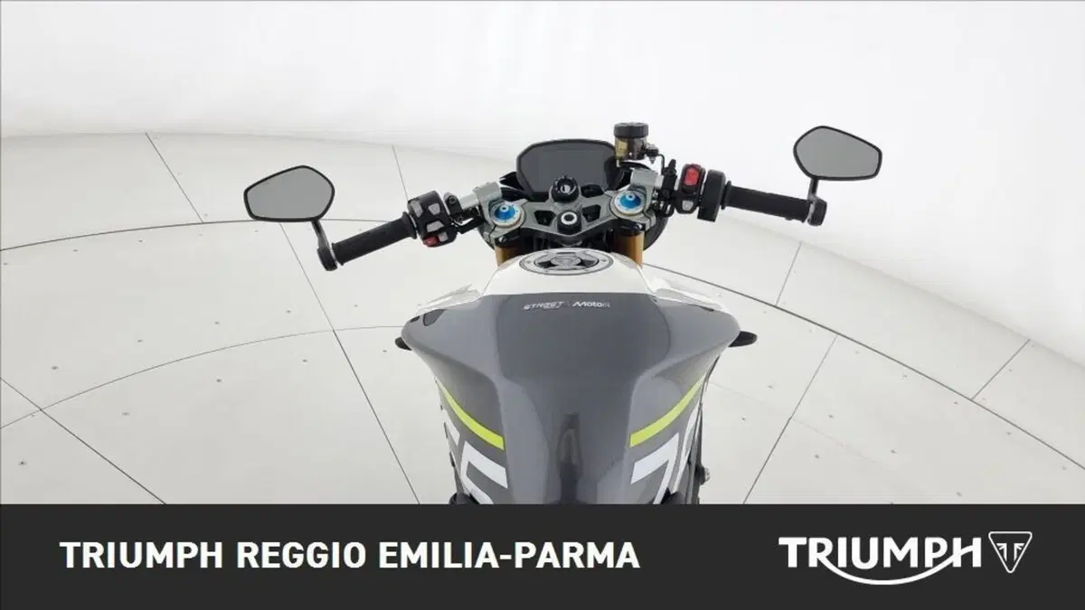 Triumph Street Triple 765 Moto2 (2026) (15)