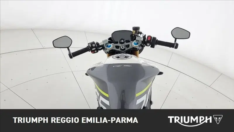 Triumph Street Triple 765 Moto2 (2026) (15)