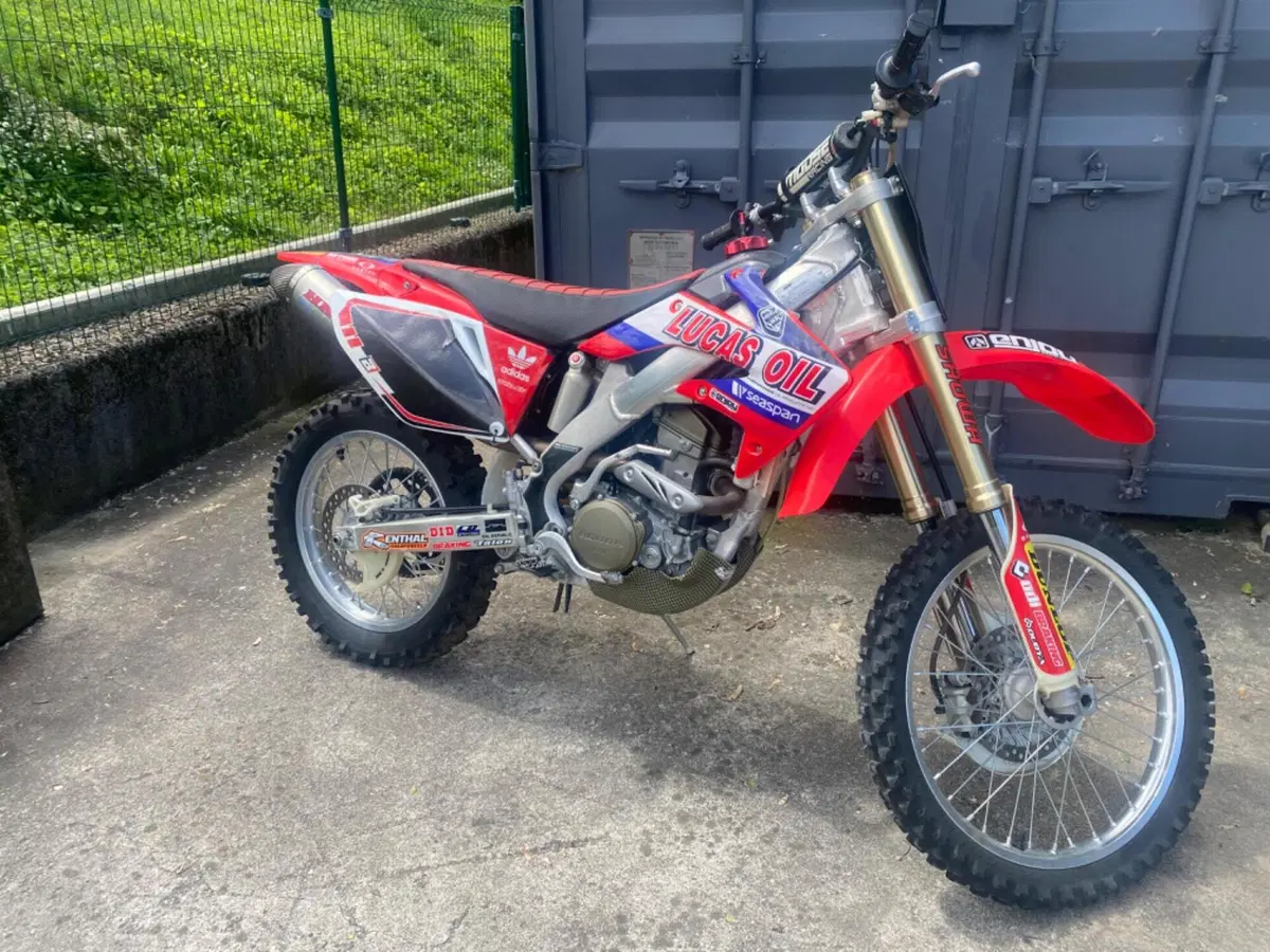 Honda CRF 250R (2005)