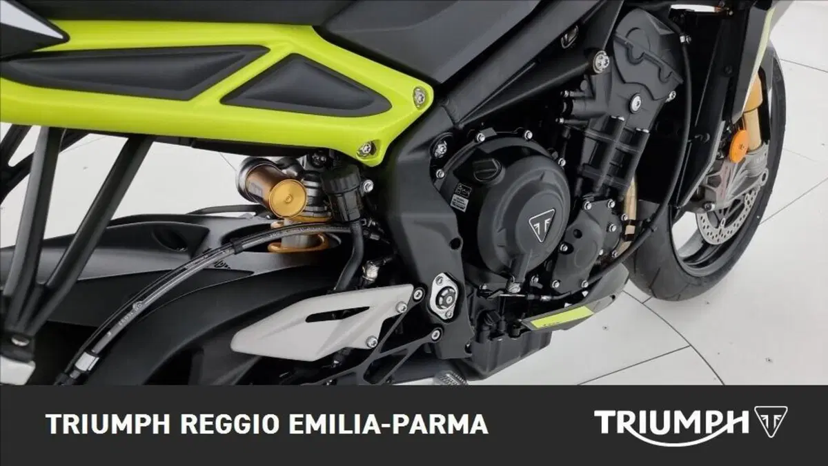 Triumph Street Triple 765 Moto2 (2026) (20)