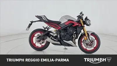 Triumph Street Triple 765 RX (2026) usata