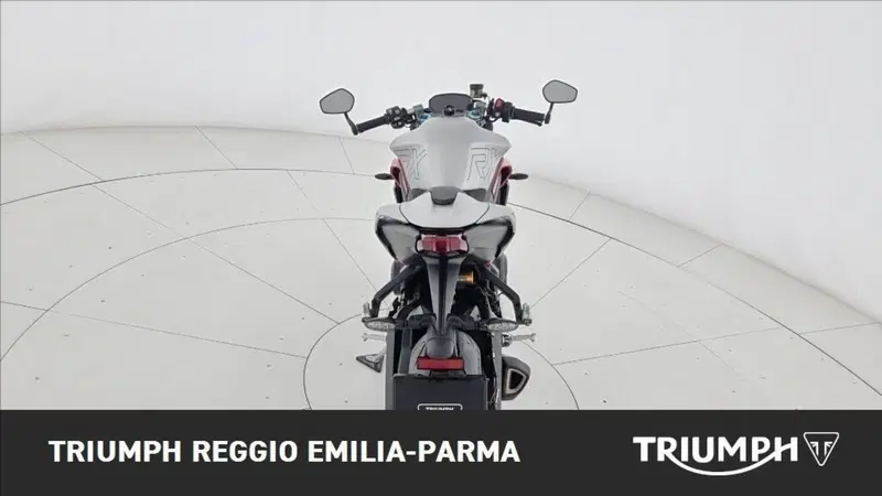Triumph Street Triple 765 RX (2026) (14)