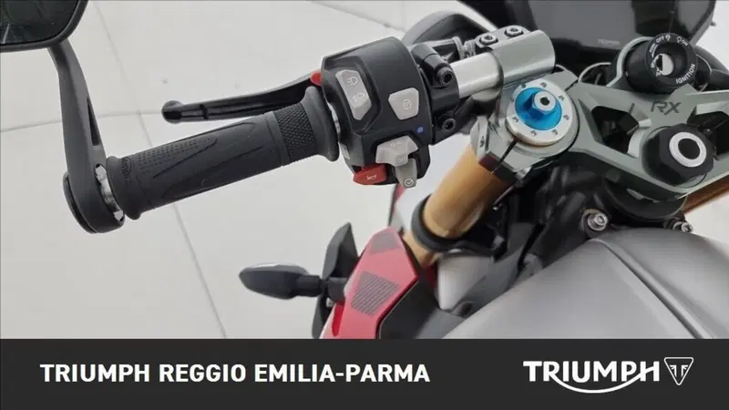 Triumph Street Triple 765 RX (2026) (11)