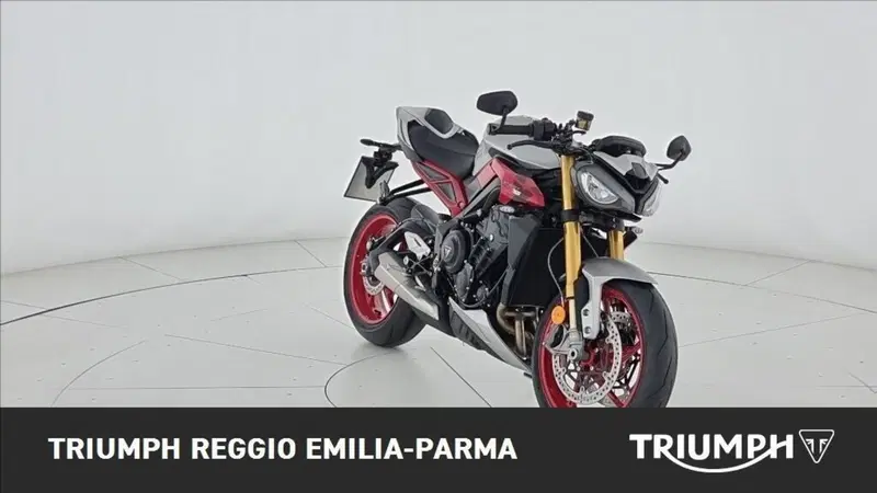 Triumph Street Triple 765 RX (2026) (7)